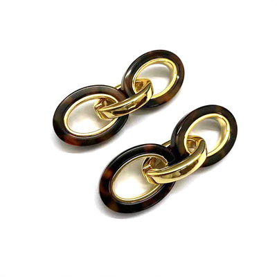 拎包合金树脂开云体育·开云官方网站-开云体育（中国）
 